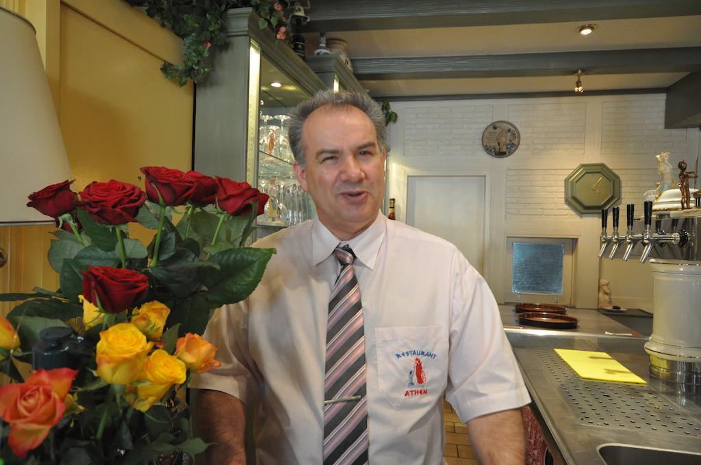Hotel Restaurant 
